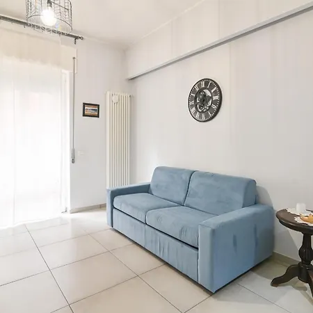 Debby's Apartament *